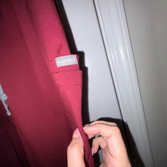 NWOT Women’s Burgundy Scrub Pants by NiaHinn | Size Large - Picture 5 of 9